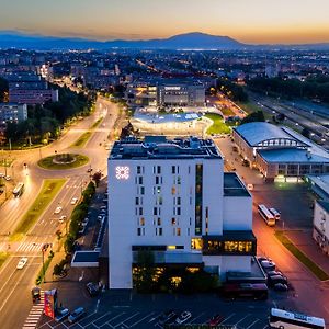 Kronwell Brasov Hotel